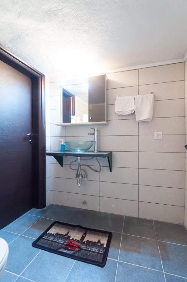 VillaVictoria Marias view pool apartment Peraía Exterior foto
